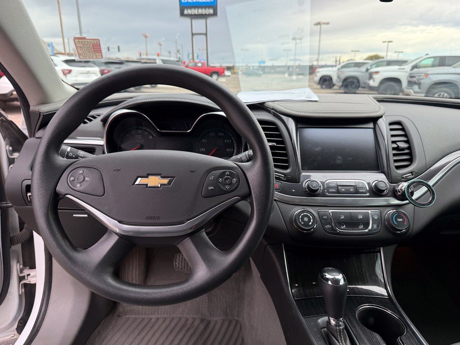 Used 2018 Chevrolet Impala LS FWD image 16