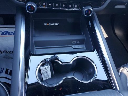 New 2026 Chevrolet Tahoe Premier RWD image 33