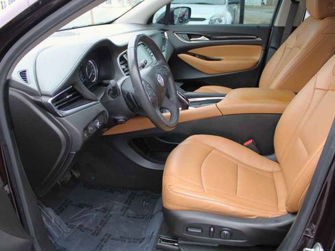 Used 2018 Buick Enclave Premium w/ Experience Buick Package image 9