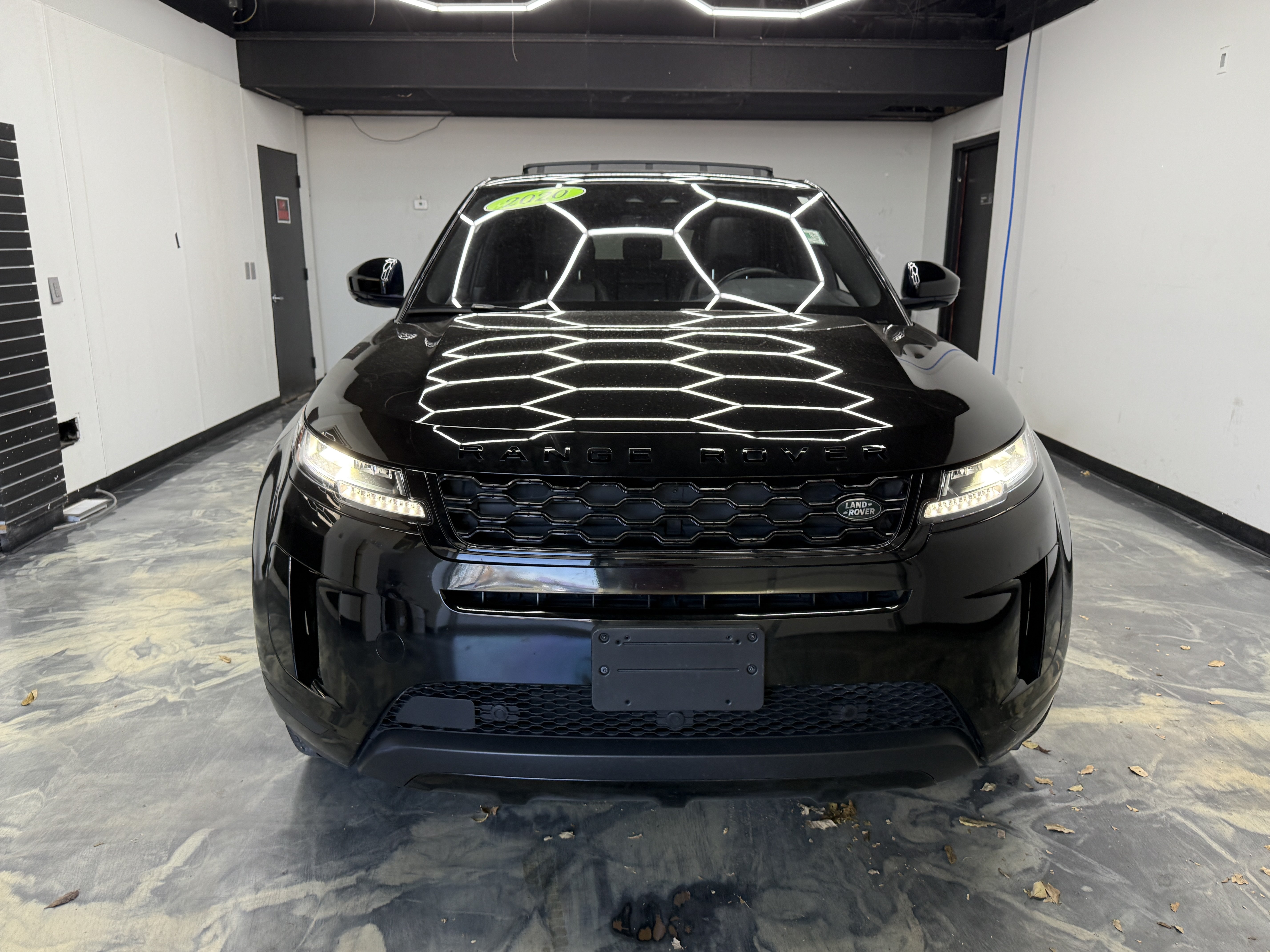 Used 2020 Land Rover Range Rover Evoque S AWD/4WD image 7
