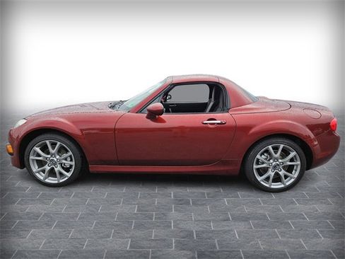 Used 2013 MAZDA MX-5 Miata Grand Touring w/ Premium Pkg image 4