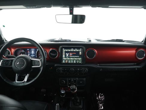 Used 2018 Jeep Wrangler Unlimited Rubicon w/ Dual Top Group image 13