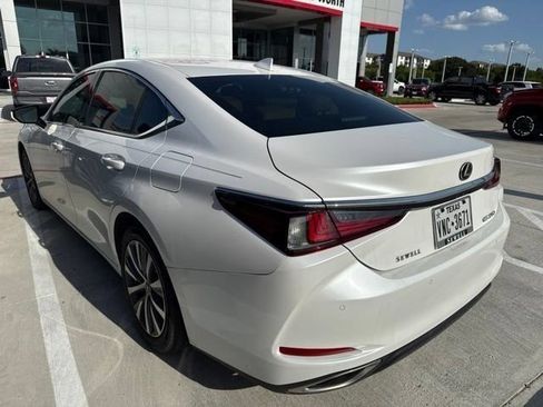 Used 2021 Lexus ES 350 w/ Premium Package FWD image 3