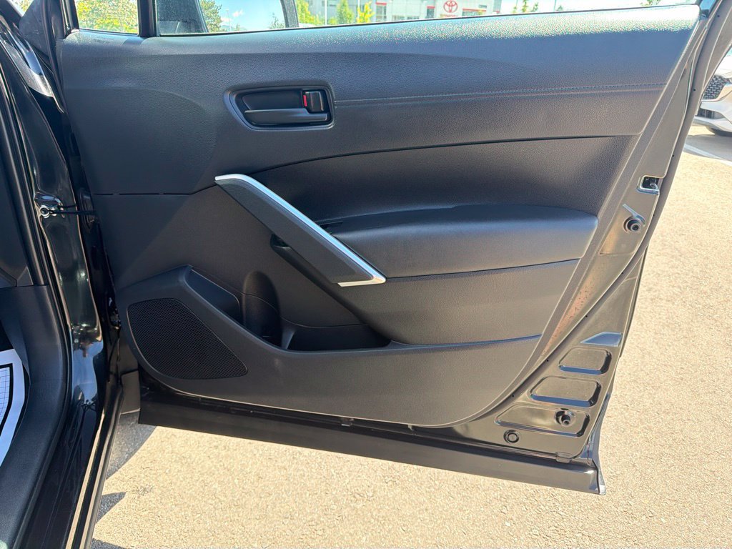 Used 2024 Toyota Corolla Cross LE AWD/4WD image 8
