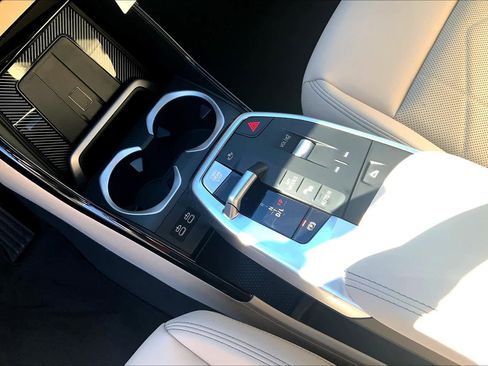 New 2025 BMW X1 xDrive28i w/ Technology Package image 8