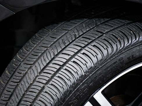 Used 2020 Mercedes-Benz CLA 250 4MATIC image 89