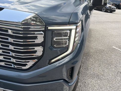 Used 2024 GMC Sierra 1500 Denali AWD/4WD image 10