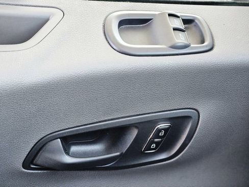 Used 2024 Ford Transit 350 XLT image 21