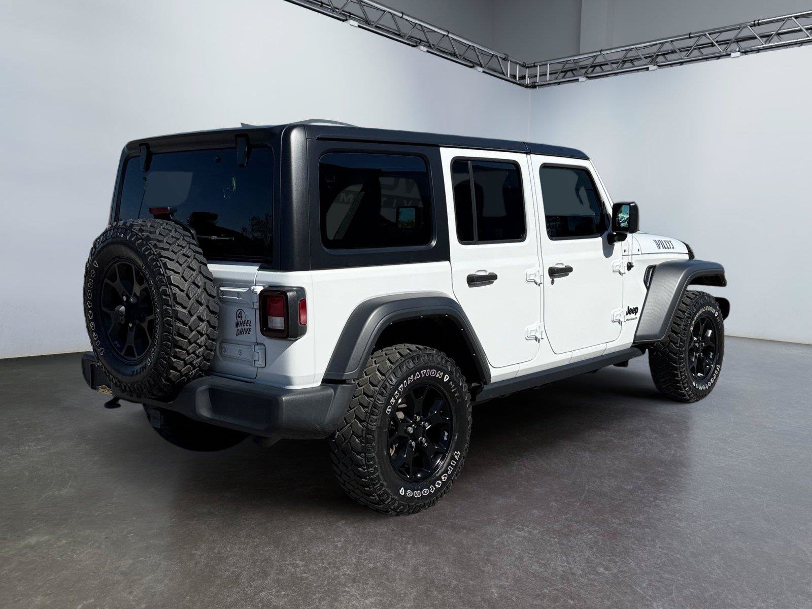 Used 2023 Jeep Wrangler Unlimited Sport AWD/4WD image 3