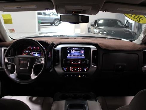 Used 2015 GMC Sierra 1500 SLE w/ SLE Value Package AWD/4WD image 2