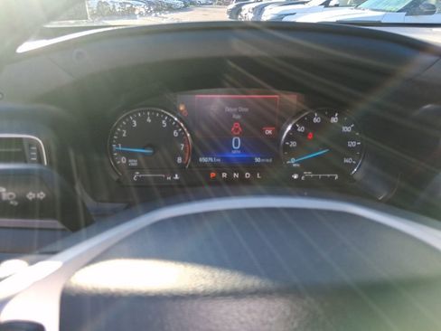 Used 2022 Ford Explorer Limited w/ Equipment Group 301A image 10