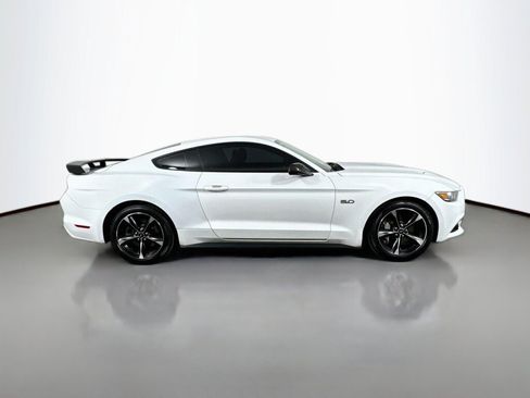 Used 2017 Ford Mustang GT RWD image 6