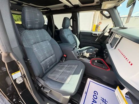 New 2026 Ford Bronco Heritage Edition AWD/4WD image 32