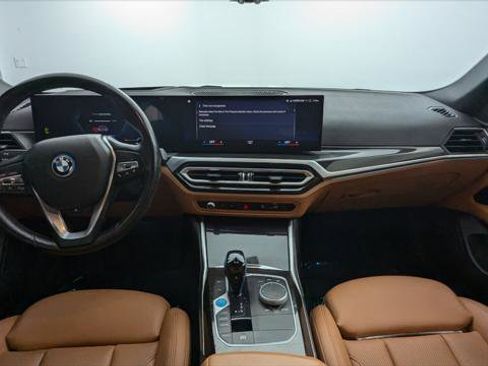 Used 2023 BMW i4 eDrive40 w/ Premium Package RWD image 26