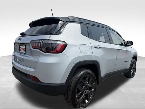 New 2025 Jeep Compass Limited w/ Sun & Sound Group image 13