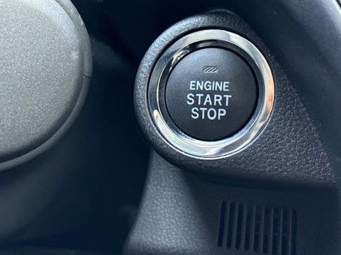 Used 2024 Subaru Impreza 2.0i Sport image 23