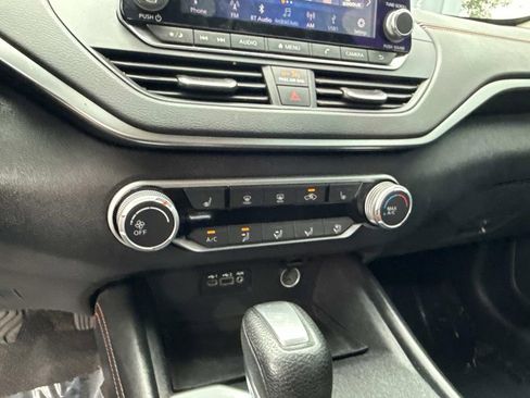 Used 2019 Nissan Altima 2.5 SR w/ SR Premium Package FWD image 27