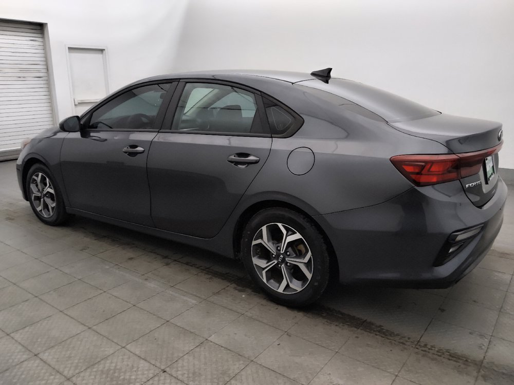 Used 2021 Kia Forte LXS FWD image 3