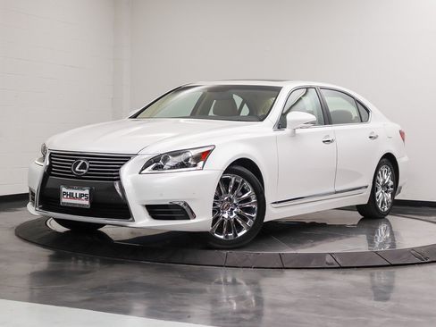 Used 2014 Lexus LS 460 L RWD image 1