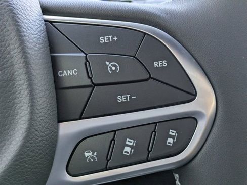 New 2026 Chrysler Voyager LX FWD image 22