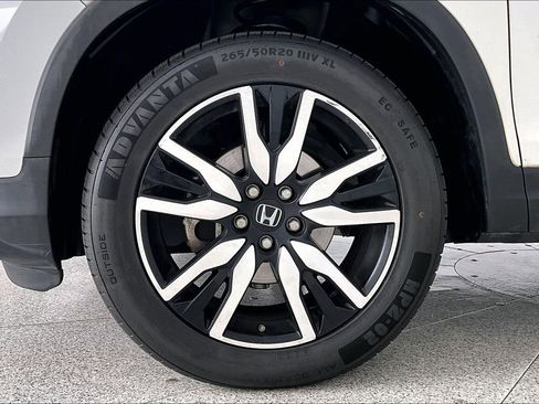 Used 2022 Honda Pilot Elite image 11