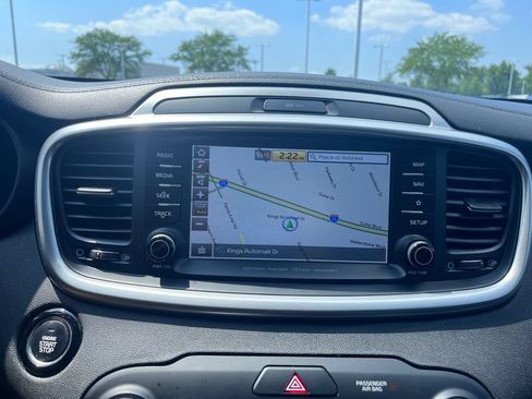 Used 2019 Kia Sorento SX AWD/4WD image 14