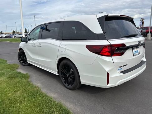 New 2026 Honda Odyssey Sport-L image 5