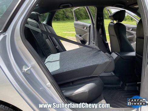 Used 2022 Honda Accord Sport image 36