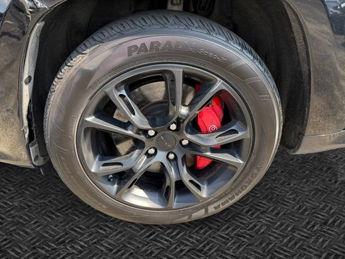 Used 2018 Jeep Grand Cherokee SRT AWD/4WD image 11