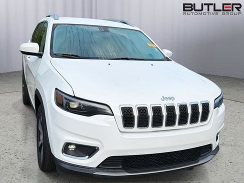 Used 2019 Jeep Cherokee Limited FWD image 4
