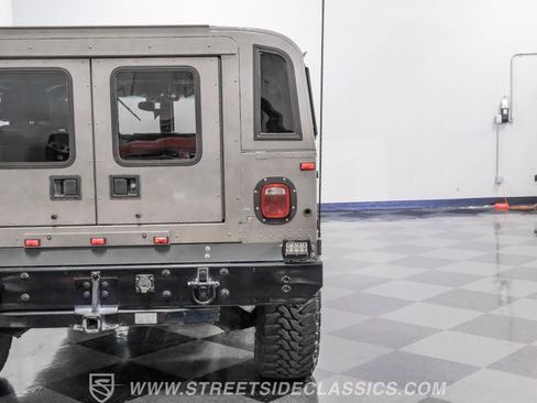Used 2002 HUMMER H1 4-Door Wagon image 26