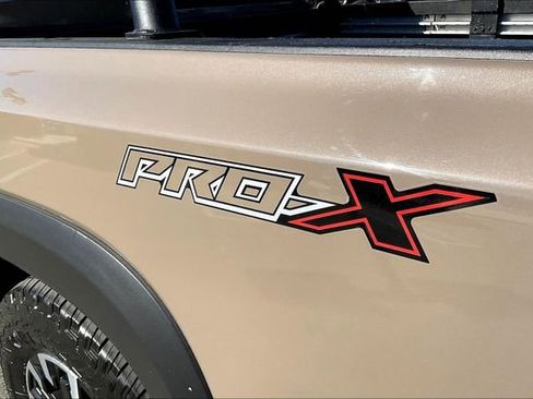 Used 2023 Nissan Frontier Pro-X w/ Pro Convenience Package RWD image 7
