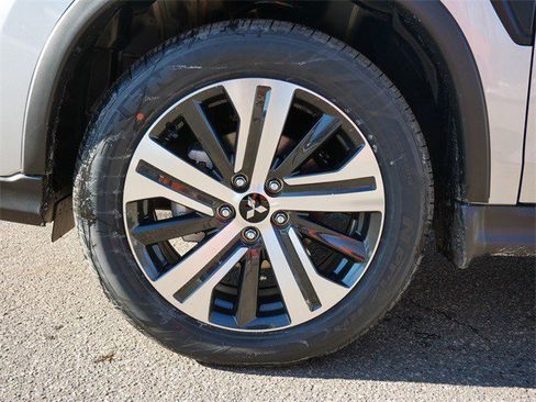 New 2026 Mitsubishi Outlander Sport ES image 3