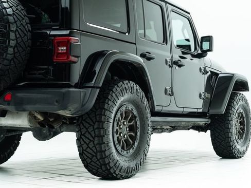 Used 2022 Jeep Wrangler Unlimited Rubicon w/ Trailer Tow Package AWD/4WD image 14