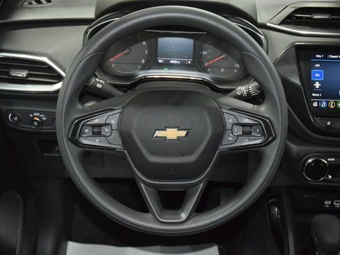Used 2023 Chevrolet TrailBlazer LT w/ Convenience Package image 34