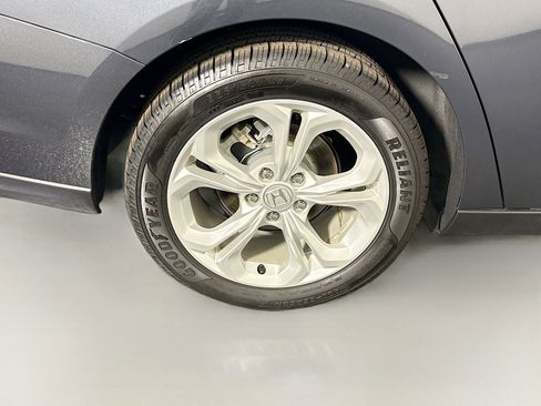 Used 2023 Honda Accord LX image 33