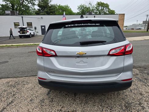 Used 2019 Chevrolet Equinox LS FWD image 14