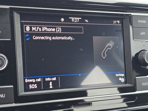 Certified 2024 Volkswagen Taos S image 23