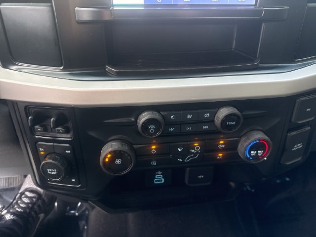 Used 2023 Ford F250 XL w/ STX Appearance Package AWD/4WD image 16