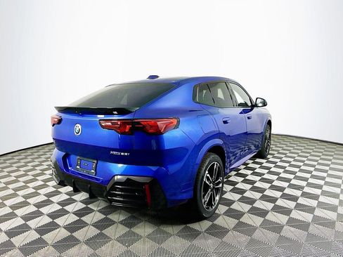 Used 2025 BMW X2 xDrive28i w/ M Sport Package image 8