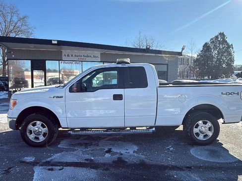 Used 2011 Ford F150 XLT w/ XLT Convenience Pkg image 4