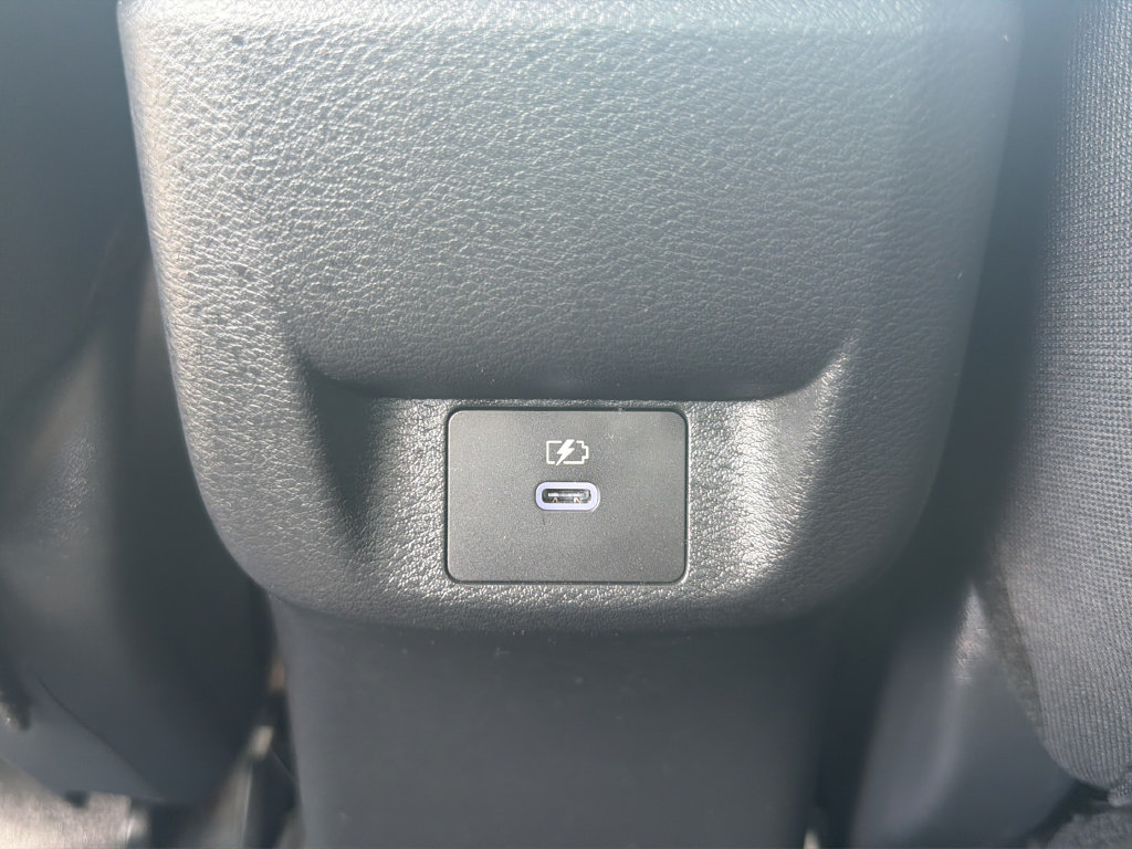 Certified 2024 Nissan Versa SR w/ Trunk Package FWD image 28