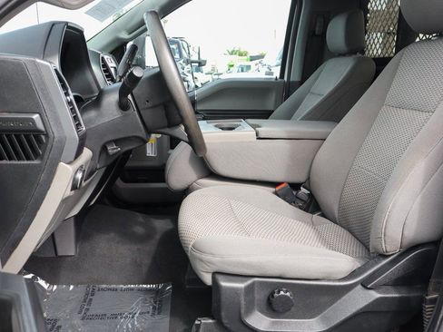 Used 2021 Ford F550 4x4 Regular Cab Super Duty image 18