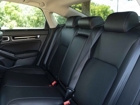 Used 2024 Honda Civic Touring image 18