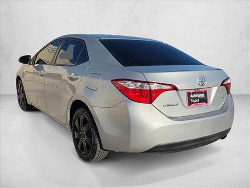 Used 2014 Toyota Corolla LE image 8