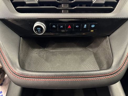 Certified 2025 Ford Explorer ST-Line w/ ST-Line Street Pack image 25