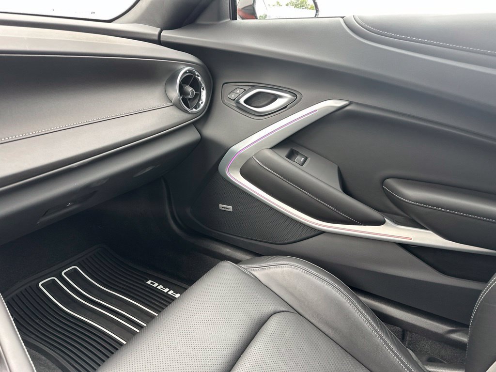 Used 2022 Chevrolet Camaro SS RWD image 41