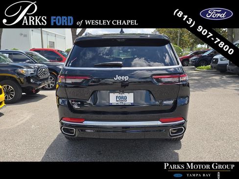 Used 2025 Jeep Grand Cherokee L Summit AWD/4WD image 5