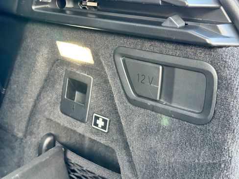 Used 2019 BMW X7 xDrive40i w/ Premium Package AWD/4WD image 32