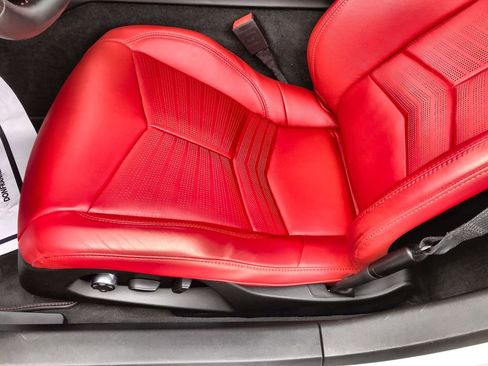 Used 2024 Chevrolet Corvette Stingray image 12